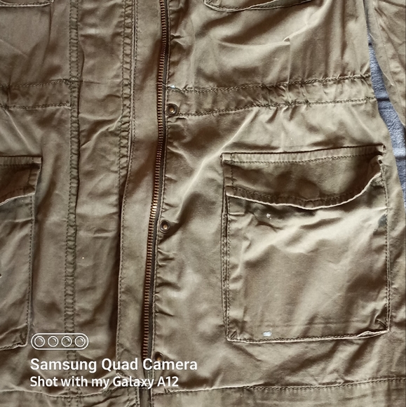 Army Green Zip-up Light Jacket - Picture 4 of 16